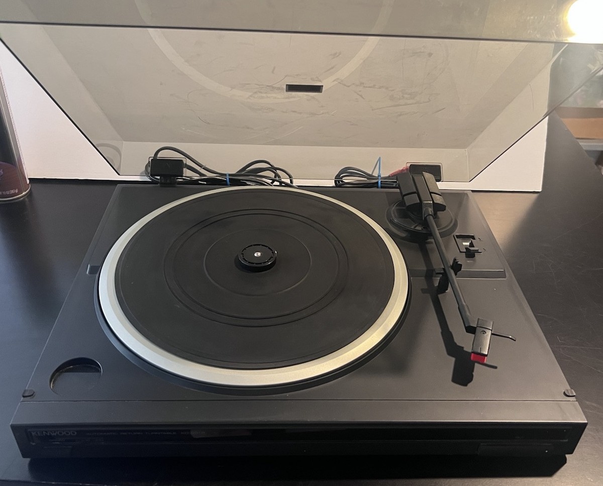 Vintage Kenwood KD-291R Belt Drive Semi-Automatic Turntable