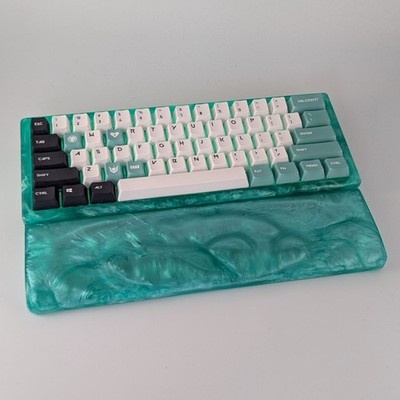VALORANT Sage Themed Anne Pro 2 RGB 60% QWERTY (US) Gaming Tastatur (Lüfter Mod)
