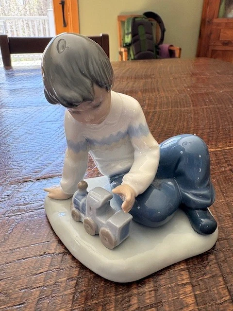 Nao By Lladro In other Lladro Collectibles for sale | eBay