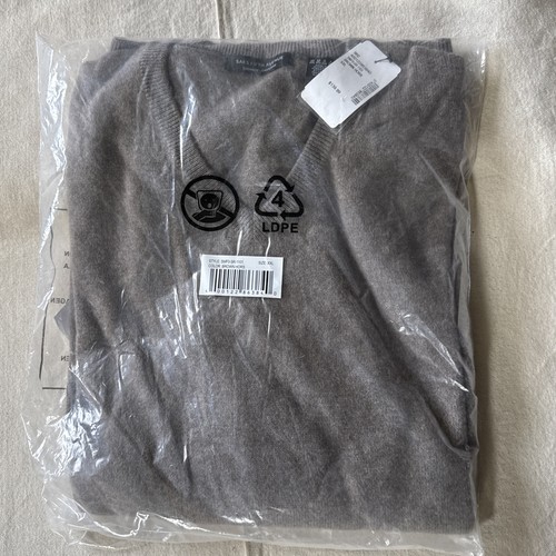 Saks Fifth Avenue Cashmere Sweater Mens XXL Brown Horse V-neck - NWT