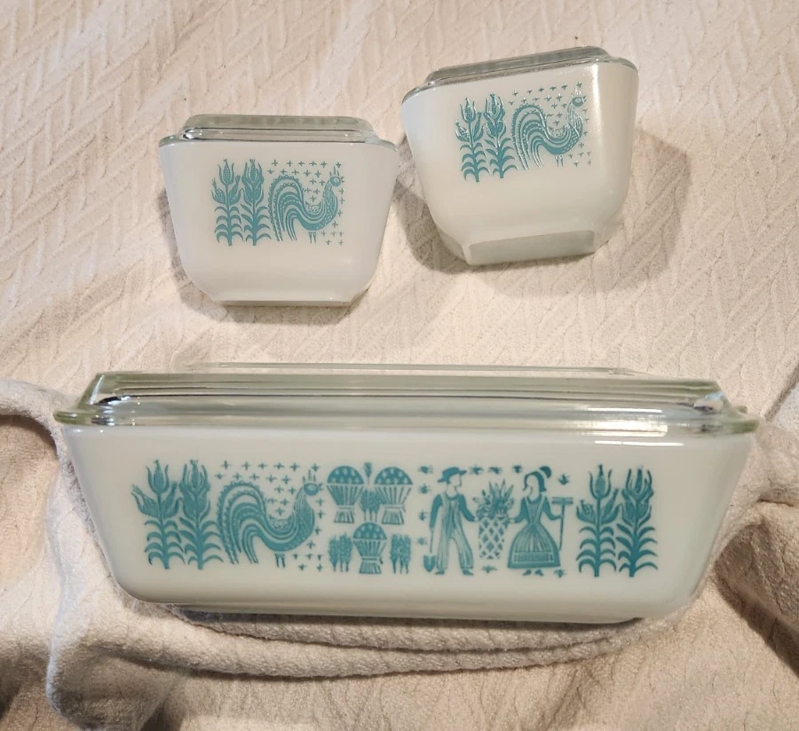 Vintage Pyrex 501 & 503 Amish Butter Print Dishes w/ Lids- Butterprint Turquoise