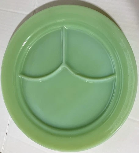 Vintage Green Fire King Jadeite Divided Plate Restaurant Oven Ware Jadite