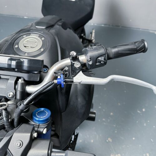 Clutch Cable Wire Adjuster For YAMAHA YZFR1 MT09/07 FZS1000 XJ6 DIVERSION SCR950 - Foto 3 di 34