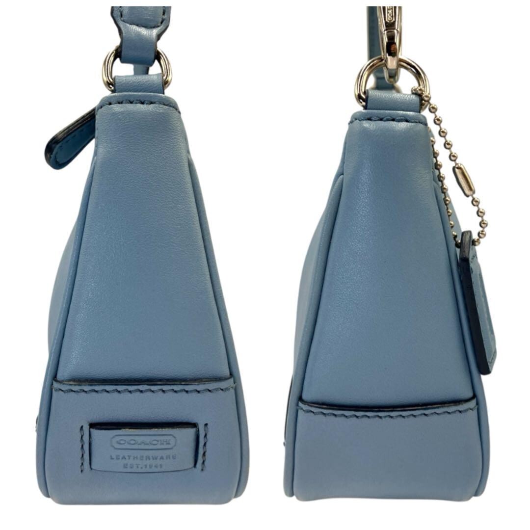 Vintage Coach Hampton Demi Pouch Baguette Purse Light Blue Leather