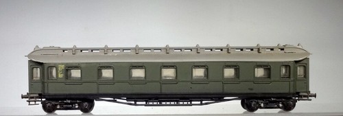 HO German Railways Passenger Coach Code 4160-84