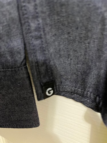 G by GUESS Men's Denim colors Button-Up Shirt - New Without Tags - Small - Picture 11 of 14