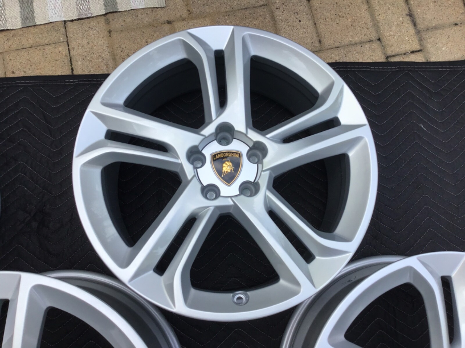 LAMBORGHINI GALLARDO APOLLO WHEEL WHEEL SET IN SILVER