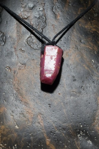 Sapphire pink corundum Crystal gemstone Pendant Necklace\ - Picture 7 of 12