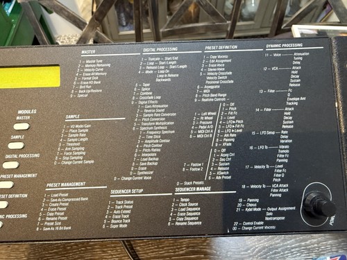 E-MU SYSTEMS EMAX II model 2213 16 Bit Digital Sound System - Picture 3 of 13