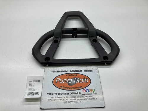 MANIGLIONE PORTAPACCHI POSTERIORE APRILIA SPORTCITY 125-200 2004-2008 ORIGINALE - Foto 3 di 5