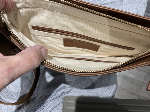 Pure Luxuries Soames Pure Leather Tan Cross Body Bag - Picture 6 of 13