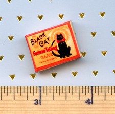 Dollhouse Miniature Size Board Game Black Cat Box