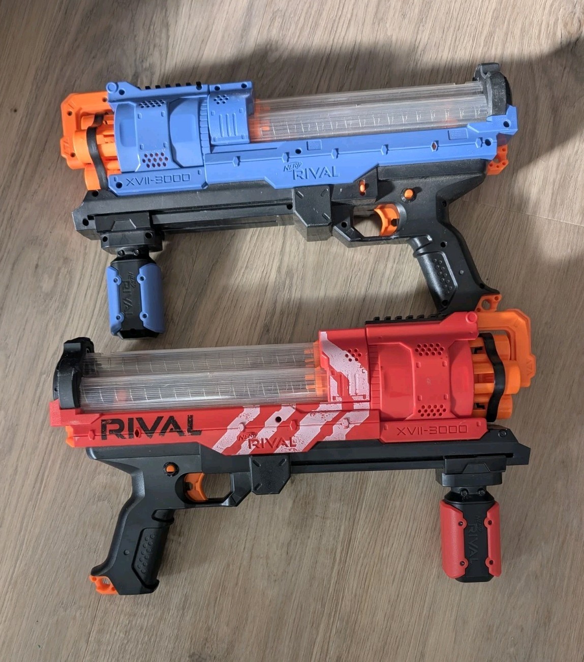 Pistola de juguete Nerf Rival Artemis XVII-3000 2016 bláster azul y rojo