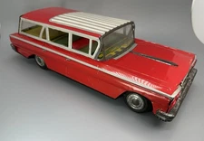 Vtg Tin Litho 1961 Plymouth Station Wagon Toy Car / Mitsuhashi Co Japan Friction