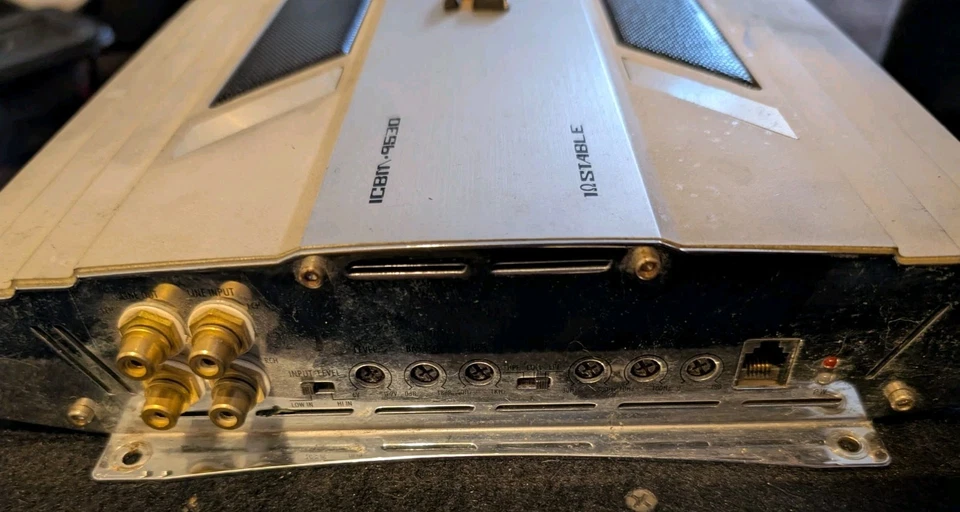 Performance Teknique ICBM-9530 2000W 2-Channel Power Amplifier 1 Ohm Stable - Image 3 of 3