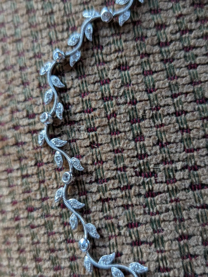 Nadri leaf necklace stunning silver and white diamonds. Nadri designer, floral - Image 3 of 4
