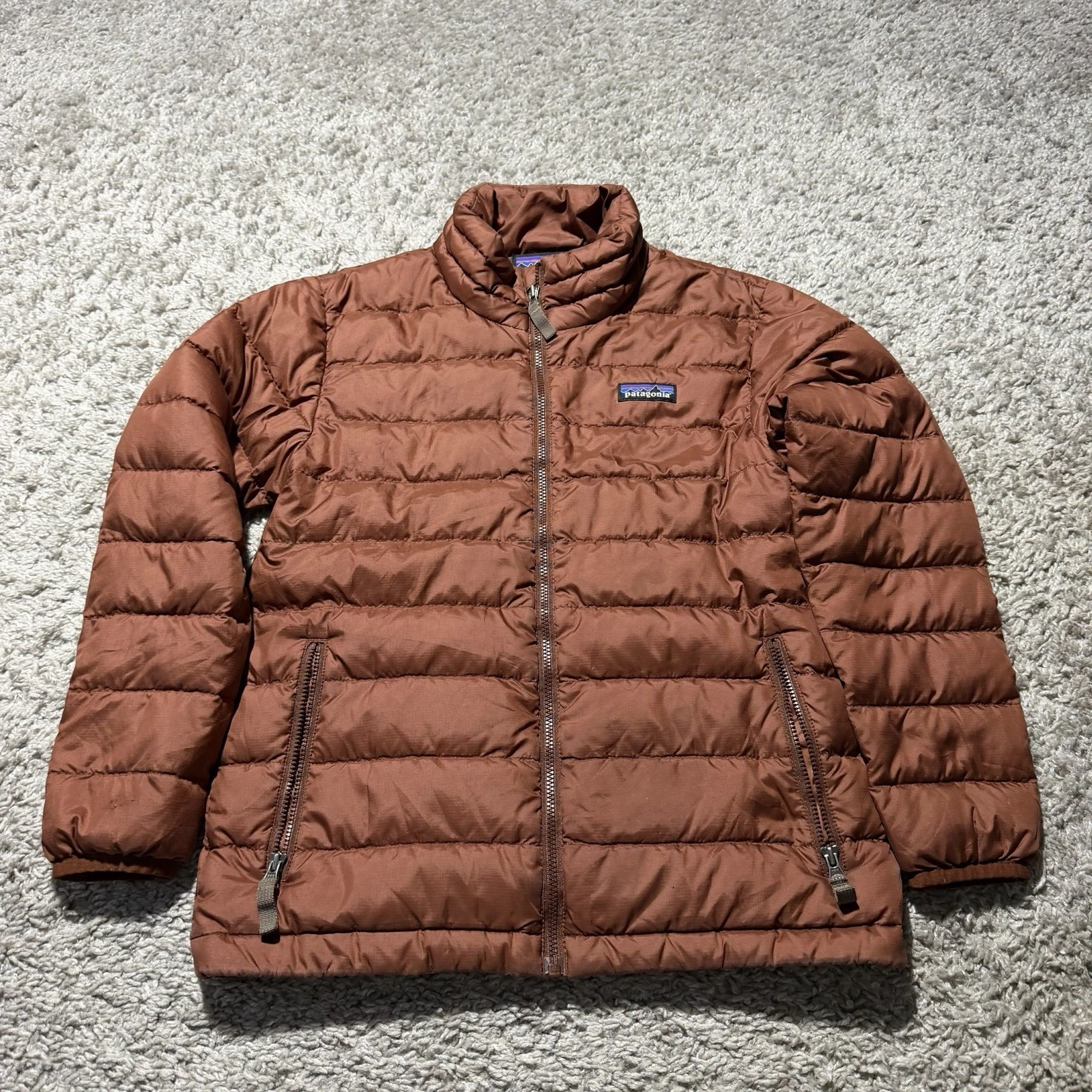Patagonia Down Sweater Puffer Jacket Boys Kids Small 7-8 Orange Full Zip Coat
Opens in a new window