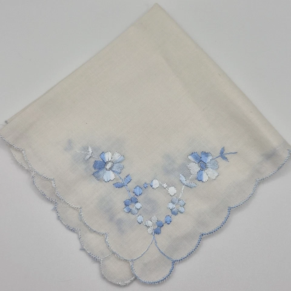 4 pañuelos de esquina festoneados franceses bordados florales de colección  Foto 3 de 4