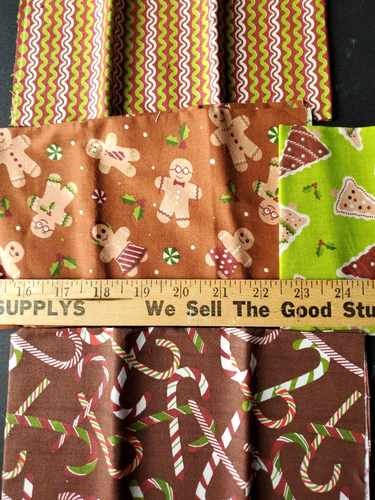5 Fat Quarters 18x21" Gingerbread Houses Candy Canes Trees People Holly Brown - Picture 4 of 10