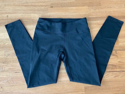 Fabletics Classic Legging in Black Size XS - NWOT