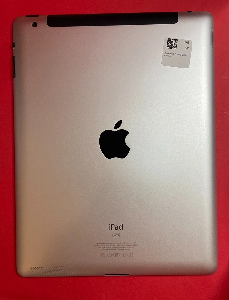 Apple iPad 2 16Gb WLAN Cellular 9,7 Zoll A1396 Weiß Guter Zustand m/Ladekabel - Bild 4 von 4