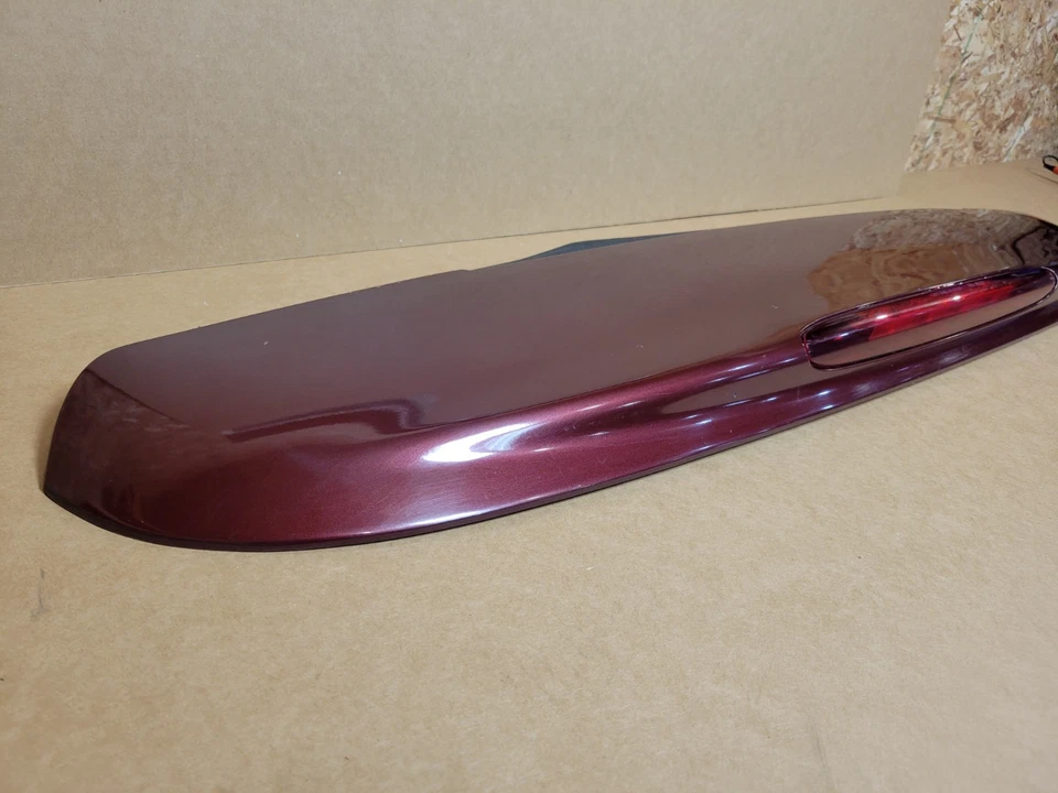 2002-2009 Chevrolet Trailblazer Rear Liftgate Spoiler 3rd Brake Light Panel OEM - Image 2 of 4