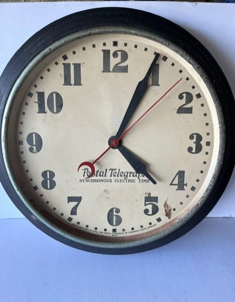 Hammond Collectible Wall Clocks 1920-1949 Time Period Manufactured