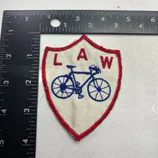 Vtg League of American Wheelmen LAW Patch Bicycle Biking 20Z9