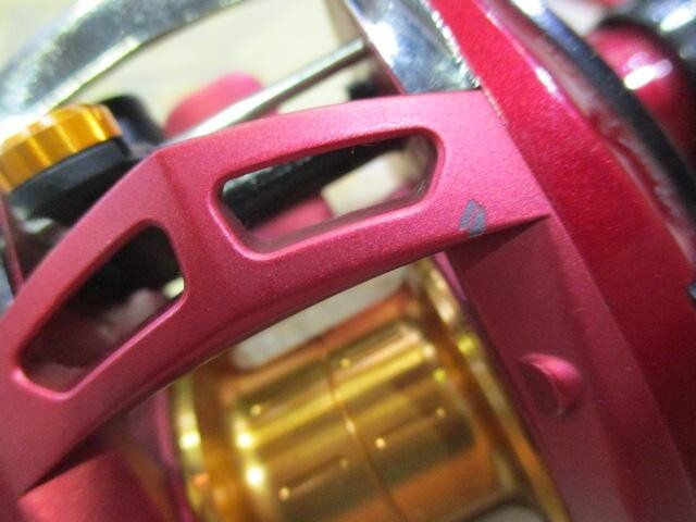 Daiwa Aird Red Tune 100Sh Baitcasting Reel Red Lightweight