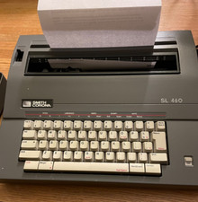Smith Corona SL460 Portable Electric Correcting Typewriter +Hard Case Tested Vtg thumbnail