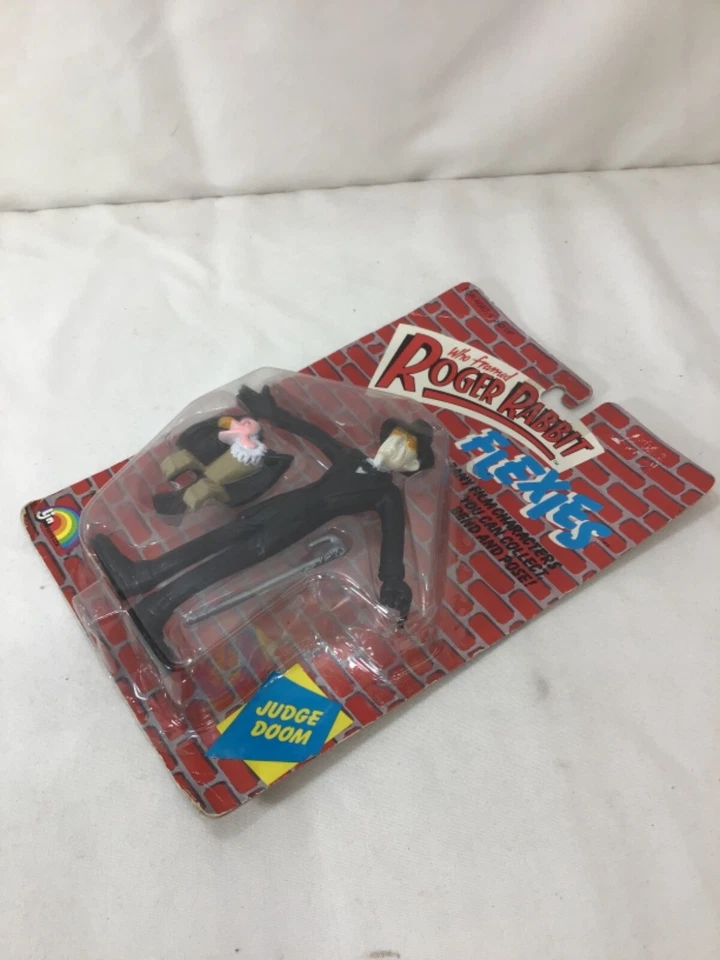 1988 LJN Who Framed Roger Rabbit Flexies Judge Doom Figure MOC Carded Sealed Foto 4 de 4