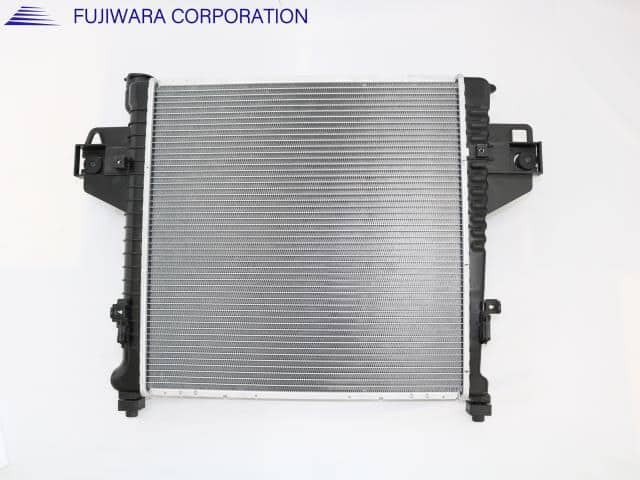 CHRYSLER Jeep cherokee 2006 GH-KJ37 Radiator 68020278AA [New] [PA113722284]