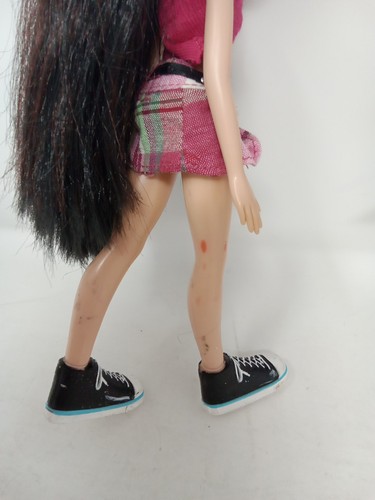 Conjunto De Colección MGA Bratz Jade Funk Out Moda Jugar Sportz Tess Sasha - Imagen 9 de 16