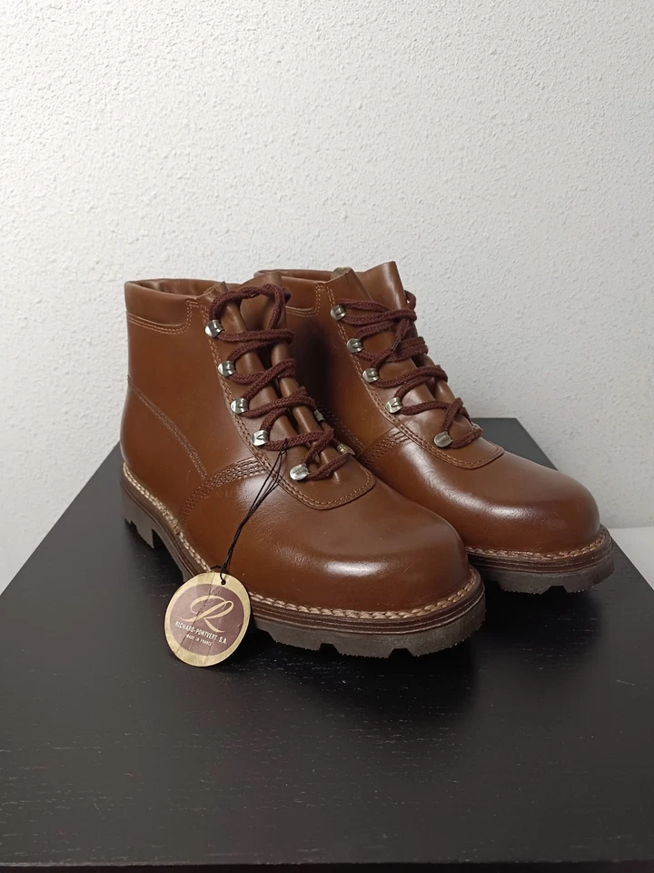 Bottines Paraboot vintage cuir marron coquées taille 43 - Photo 1/4