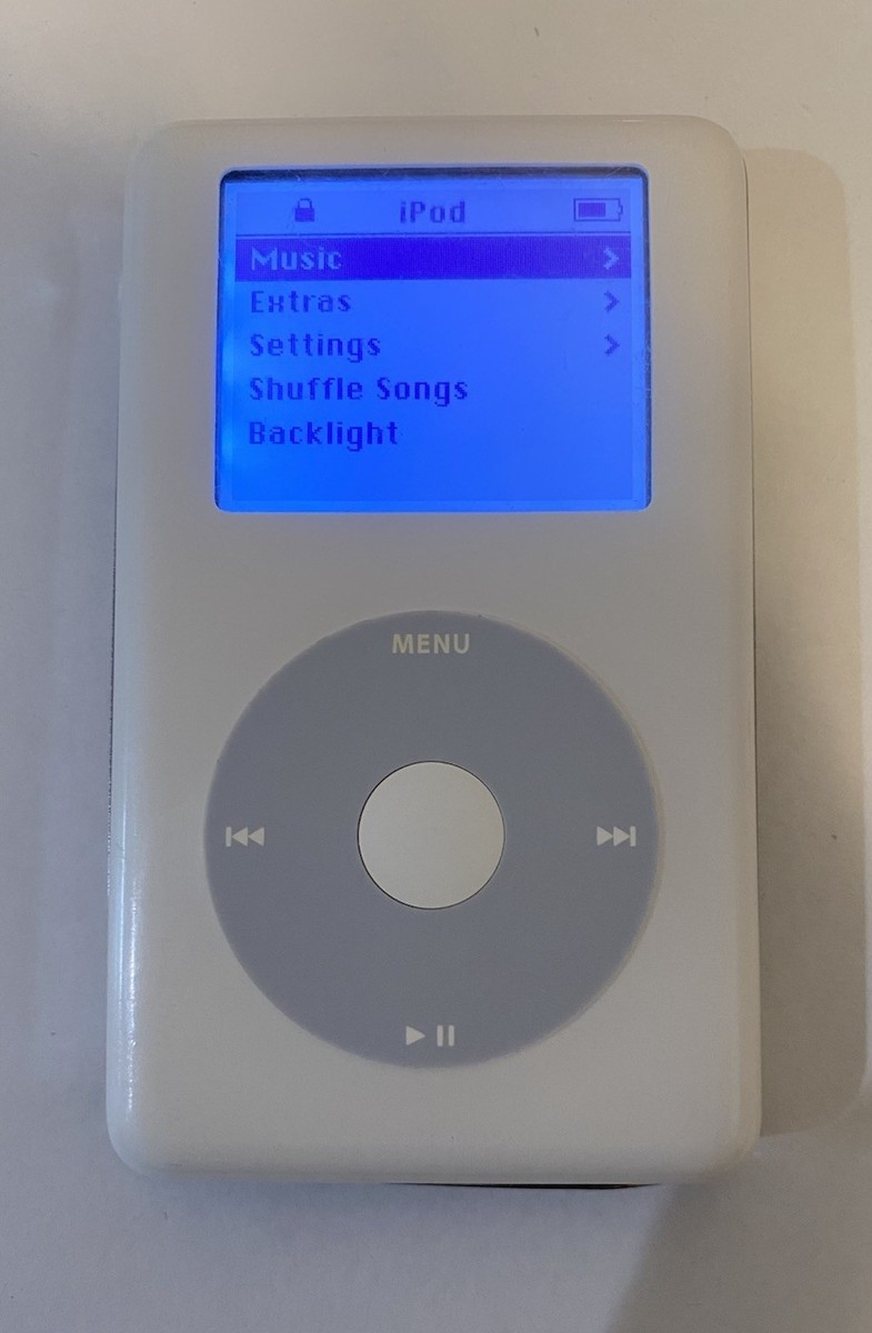 Vintage Apple 20gb iPod 4th Generation PE435AABA White Classic for
