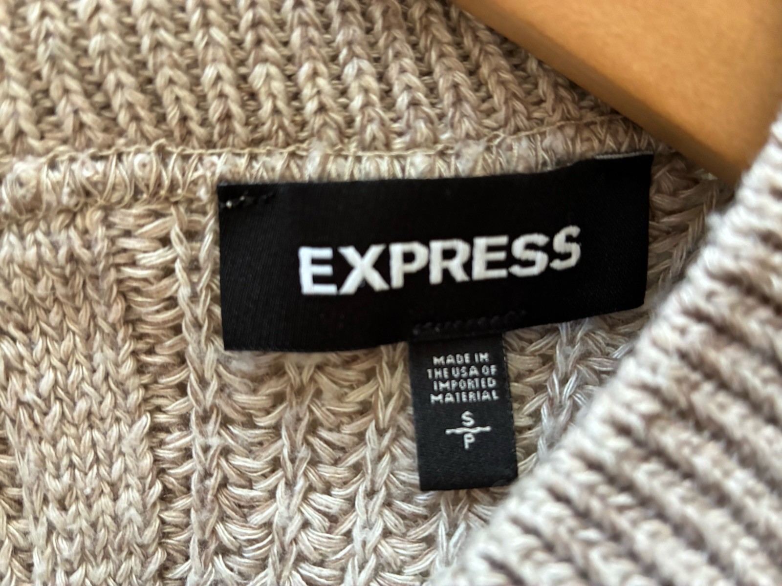 Express Cable Knit Split Back Beige  Sweater Size… - image 8