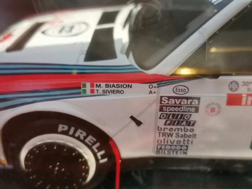 Ixo 1/18 Lancia Delta S4 n. 6 Tour de Corse 1986 Biasion Siviero MINT with box - Immagine 3 di 4