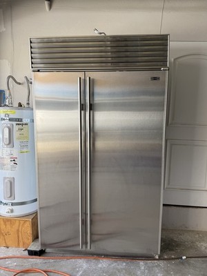 Sub Zero 42'' 642/S Stainless Steel Side by Side Refrigerator