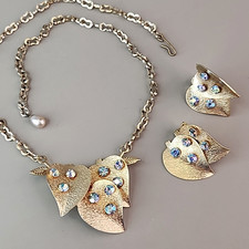 Vintage Leaf Cluster Necklace Clip On Earrings Set AB Blue Rhinestones Gold Tone