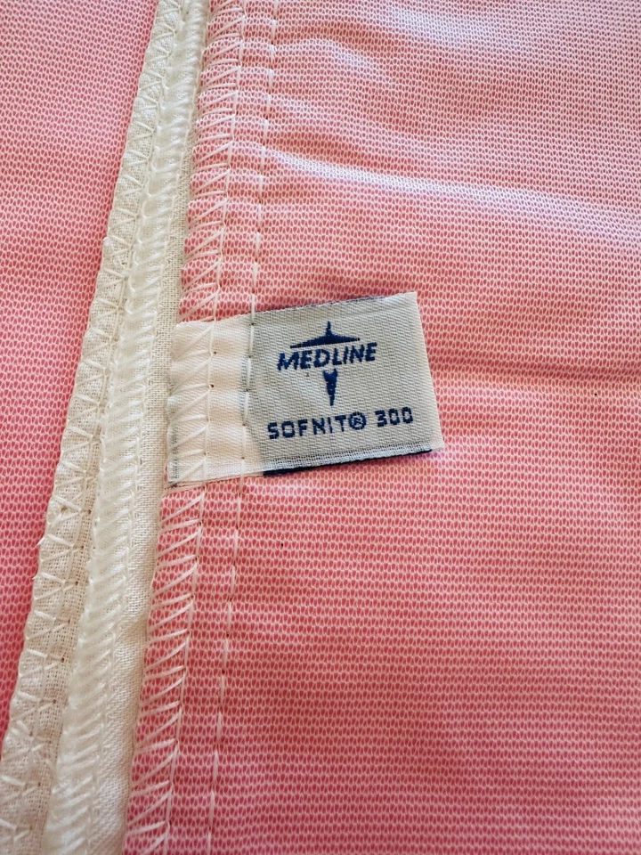 12 almohadillas reutilizables para incontinencia hospitalaria 34x36 Medline Sofnit 300 artículo # MSC015050 Foto 4 de 4