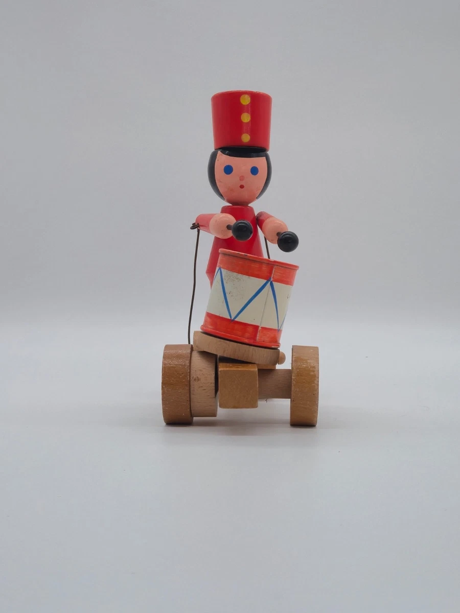 Ancien Tambour En Tôle Pour Enfants - Jouet Vintage Des Années 50 Avec Décor D'enfants Qui Jouent - France