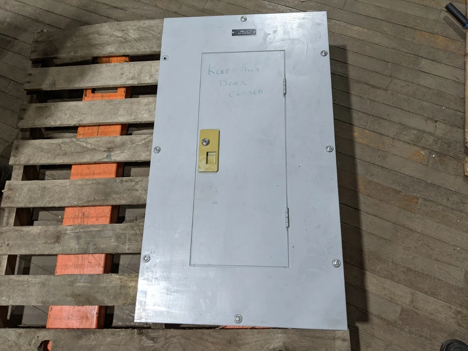 Caja de panel Westinghouse W10B 40 amperios 120/240 voltios 1 fase 3 cables BA Foto 2 de 4