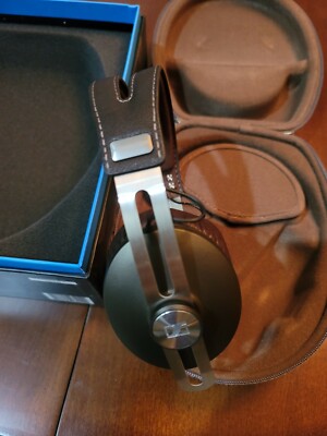Sennheiser Momentum Over Ear Noise Cancelling Brown Leather