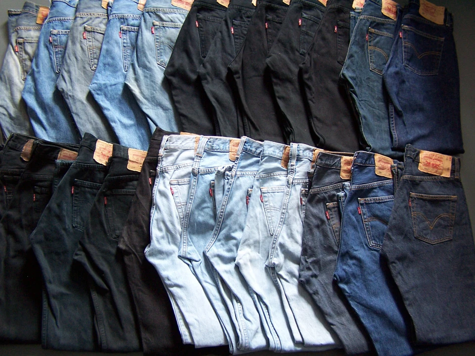 LEVIS 501 JEANS VINTAGE STRAIGHT LEG GRADE A 8000 PAIRS SOLD BEST SIZES FREE P&P - Image 2 of 4