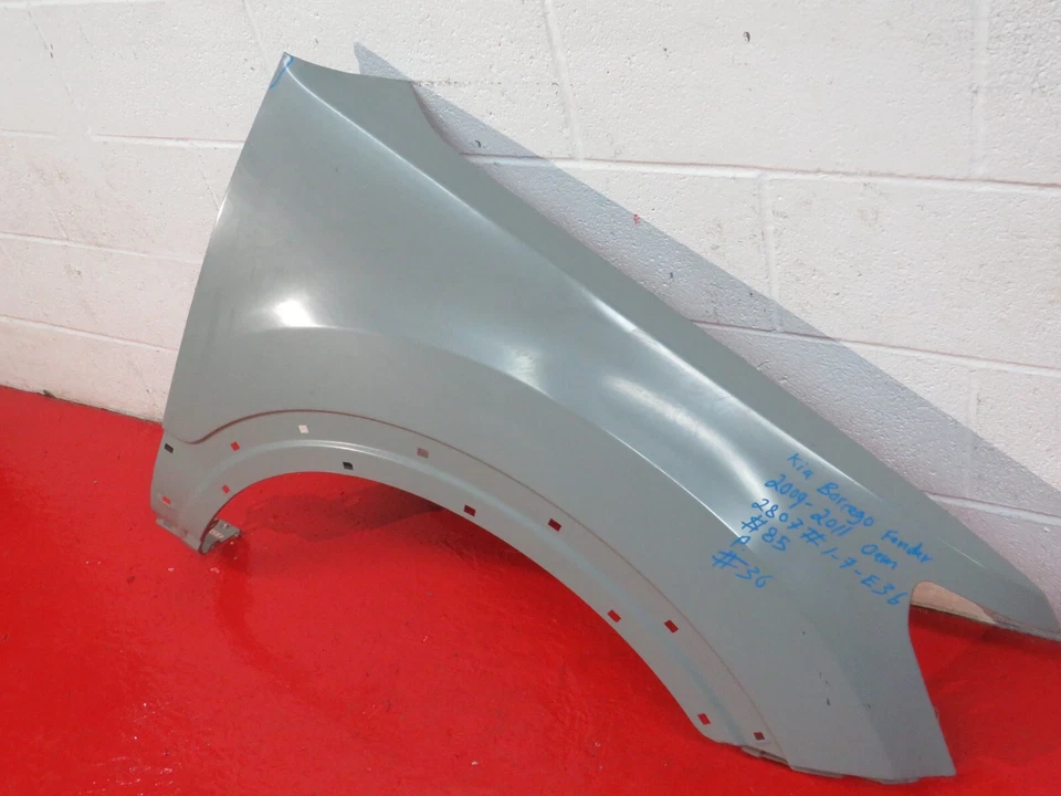 2009 2011 KIA BORREGO RIGHT SIDE FRONT FENDER OEM Foto 3 de 4