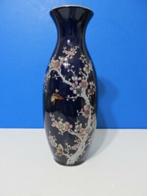 JAPANESE VASE VINTAGE COBALT BLUE FLORAL & GOLD DESIGN ART POTTERY 10.5''TALL