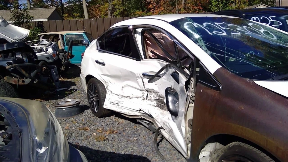 Coolant Reservoir Fits 12-15 CIVIC 741000 - Image 2 of 4