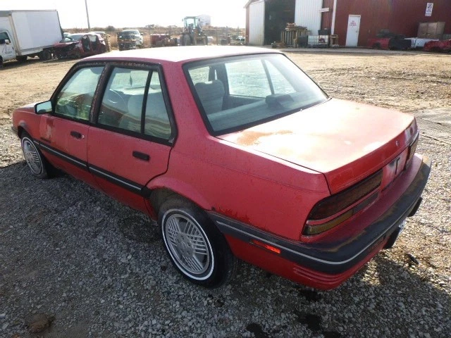 Used Interior Rear View Mirror fits: 1990 Pontiac Sunbird  Grade A - Image 4 of 4