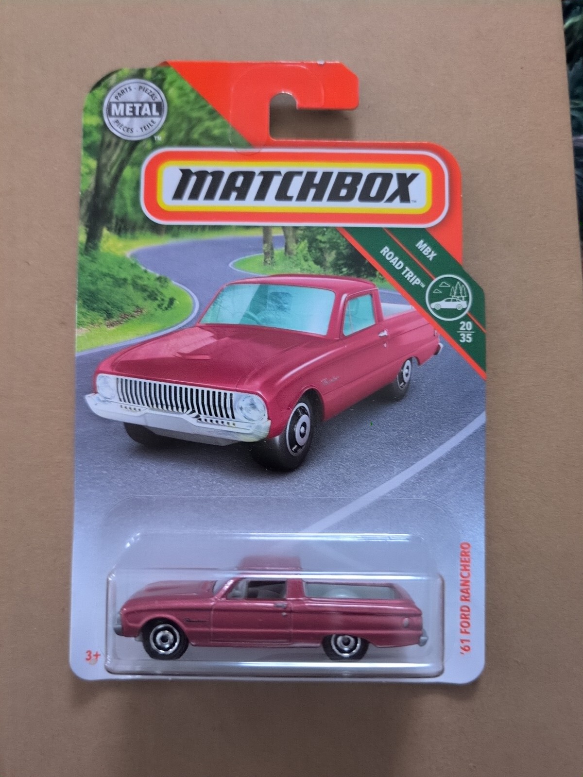 2018 Matchbox MBX Road Trip 20/35 ‘61 Ford Ranchero #30