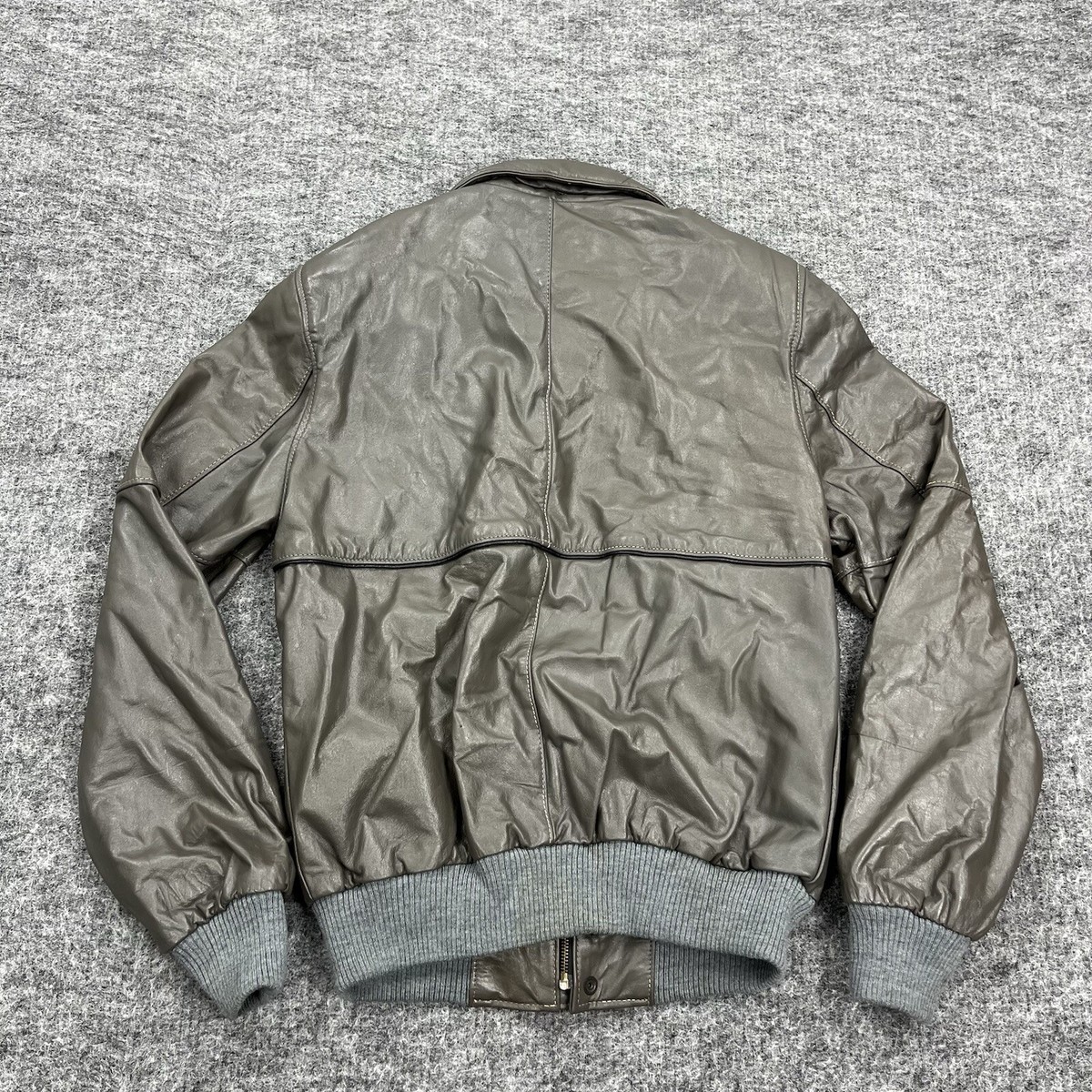 Vintage The Leather Shop Jacket Mens 44 Gray Full Zip Bomber Y2K
